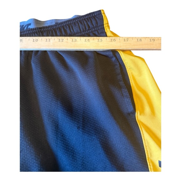 Missouri Tigers Nike Team Issue Football Practice Shorts (Men's Medium) Black - Picture 7 of 9